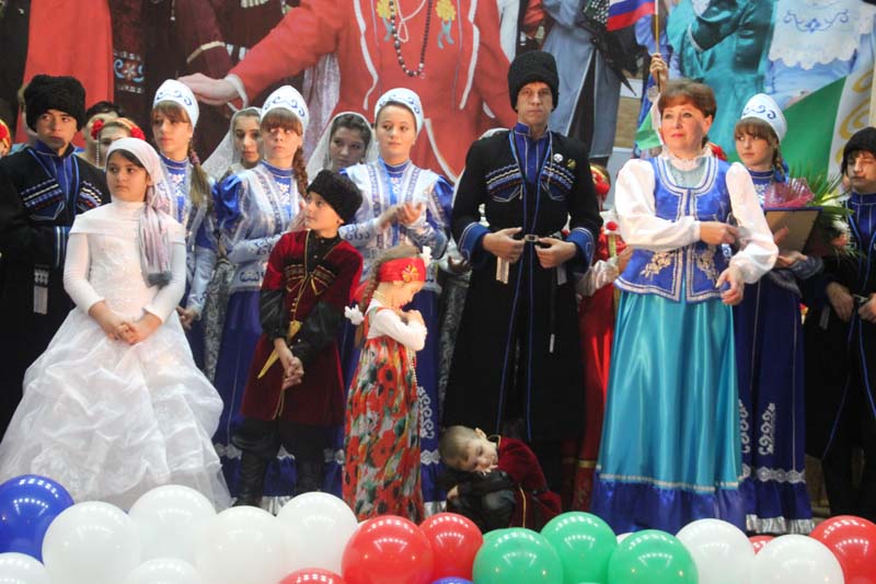 Чечня. День народного единства в Грозном. Фоторепортаж