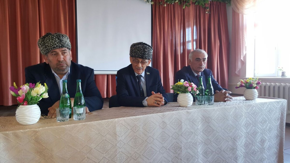 Депутат Парламента Чечни встретился с учащимися села Бачи-Юрт