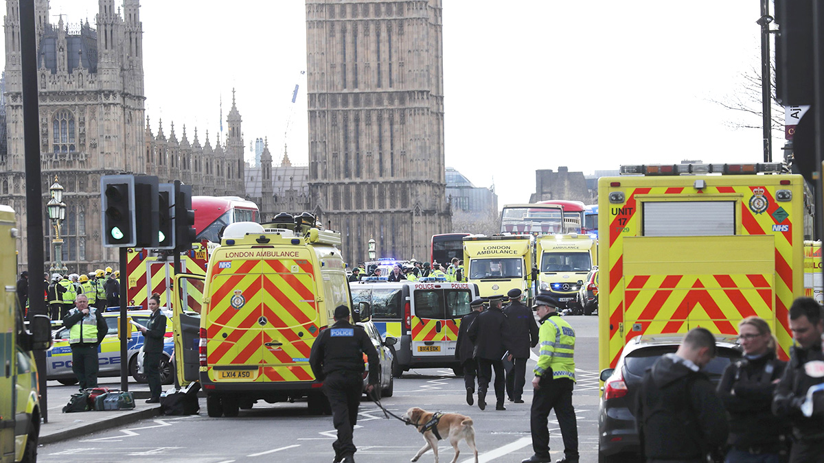 Лондон в осаде после теракта, «связанного с исламом»