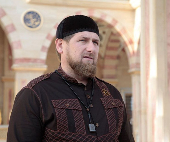 Р. Кадыров осудил поступок «молодчика», ударившего буддистского монаха