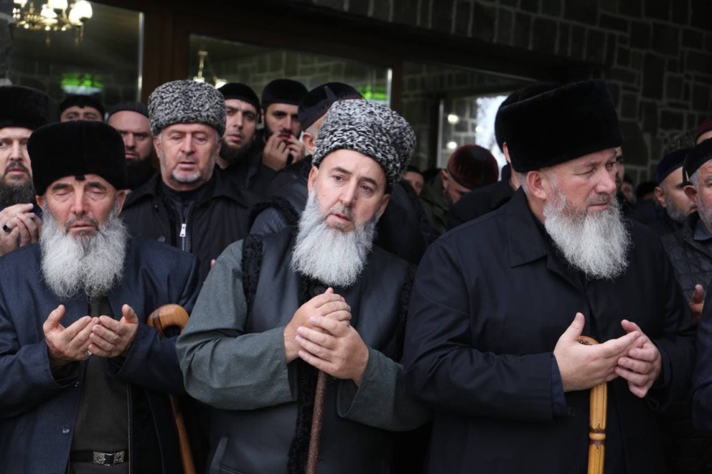 сш 1 ахмат юрт. село центорой чеченская республика. центора юрт село ахмат. погода ахмат юрт. хьаьжин беш комплекс.