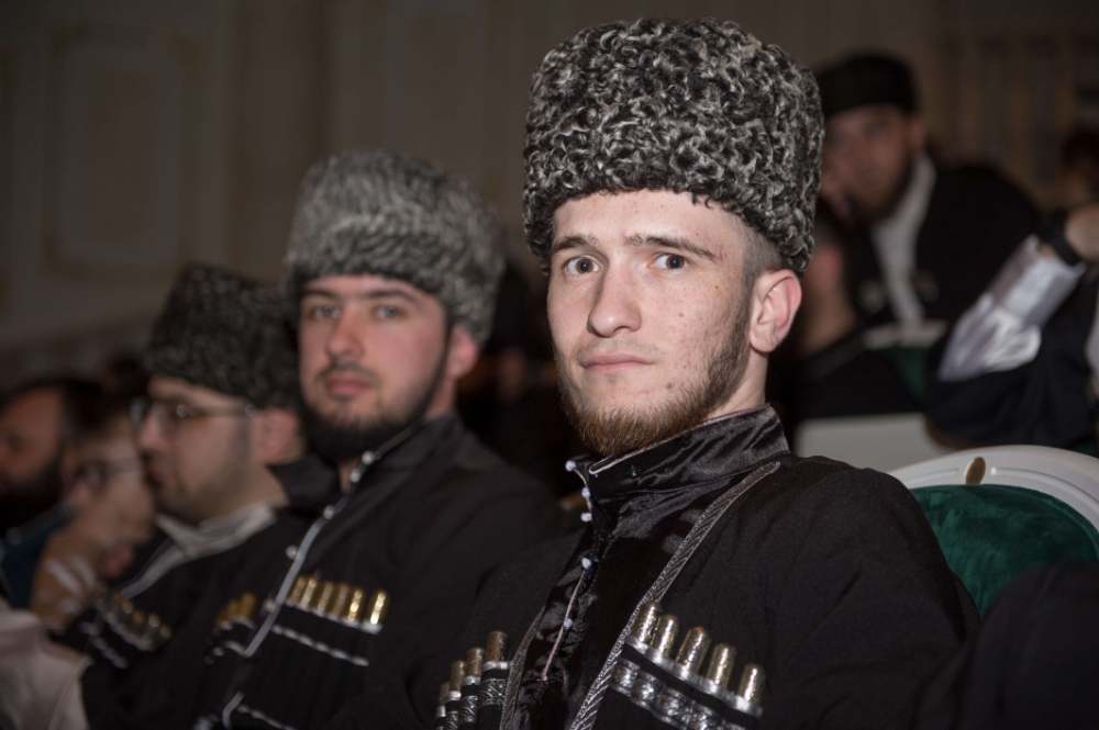 Чечня дно. Министр культуры чечни. Чеченская 2023. Сын кадырова 2023. Чеченская свадьба 2023.