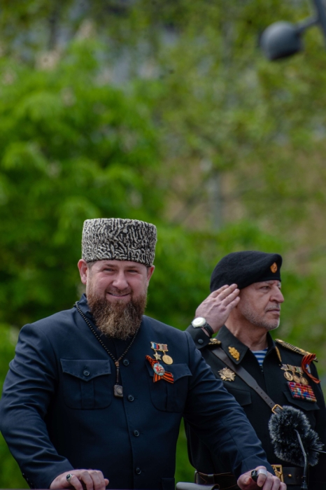 Лебедь рохлин грачёв. Участники чеченской войны. Ветераны великой отечественной войны в чечне. Калеки чеченской войны. Кощей наезжает на ветерана чечни название.