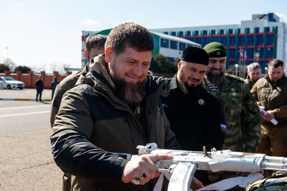 мелитополь ахмат блокпост. батальон ахмат на донбассе. батальон запад грозный. батальон ахмат. бойцы ахмата на украине.