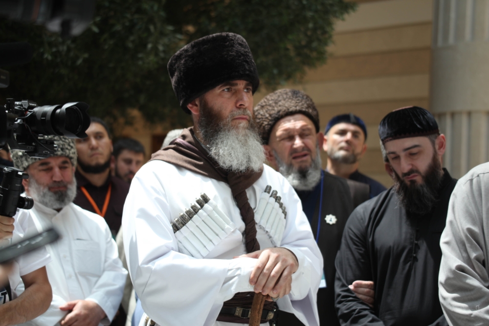 Жители грозного фото. Ризван. Мубарак кадырова фото. Ризван. Грозный фото 2022.