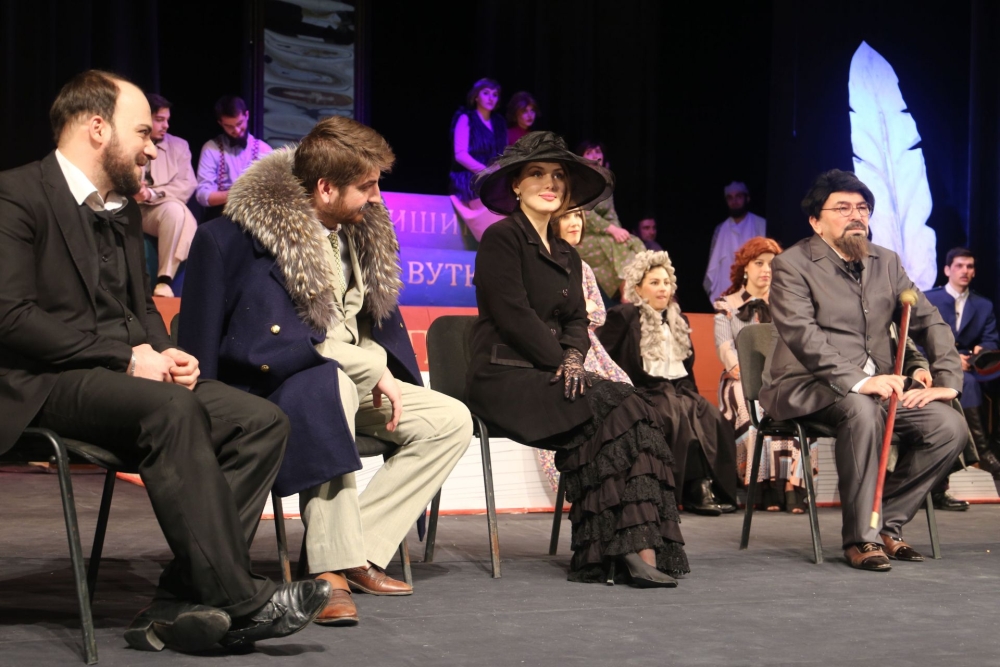 Состоится показ спектаклей. Состоится показ спектаклей. Даргинский театр гуглахай. Состоится показ спектаклей. Кин 4 спектакль.