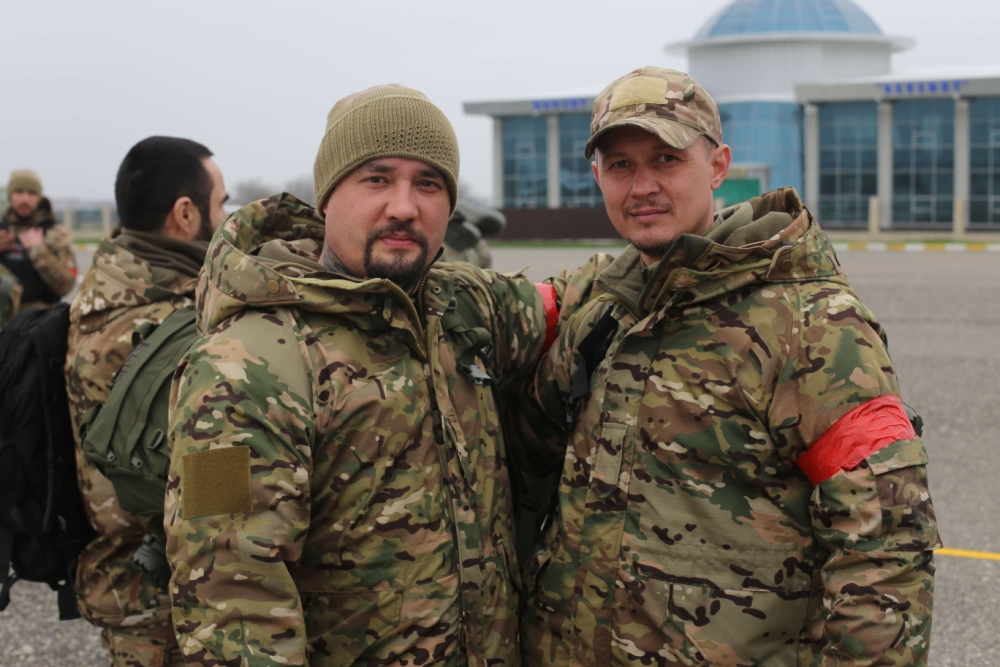 Сво грозный добровольцы грозный. Добровольцы ахмат как попасть 2023. Батальон ахмат на украине. Силовики. Добровольцы ахмат как попасть 2023.