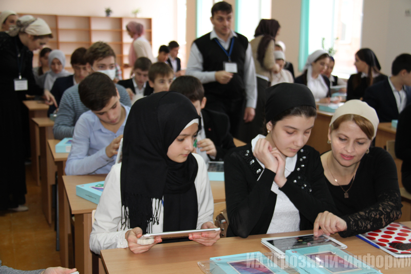 центр образования грозный. педагоги республики чечня. зам мэра грозного. департамент образования грозный. департамент дошкольного образования мэрии г грозного.