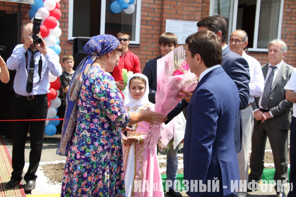 Село алхан юрт. Село алхан кала чеченская республика. Имам села алхан юрт. Таштамиров грозный алхан юрт. Погода в алхан юрте.