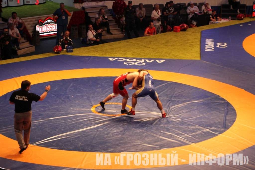 Советский спортсмен борец греко римская борьба. Греко-Римская борьба Суздаль Арена. Греко Римская борьба Радужный 2021. Чемпионы Тамбовской области по греко римской борьбе. Греко Римская борьба Чита Локомотив.