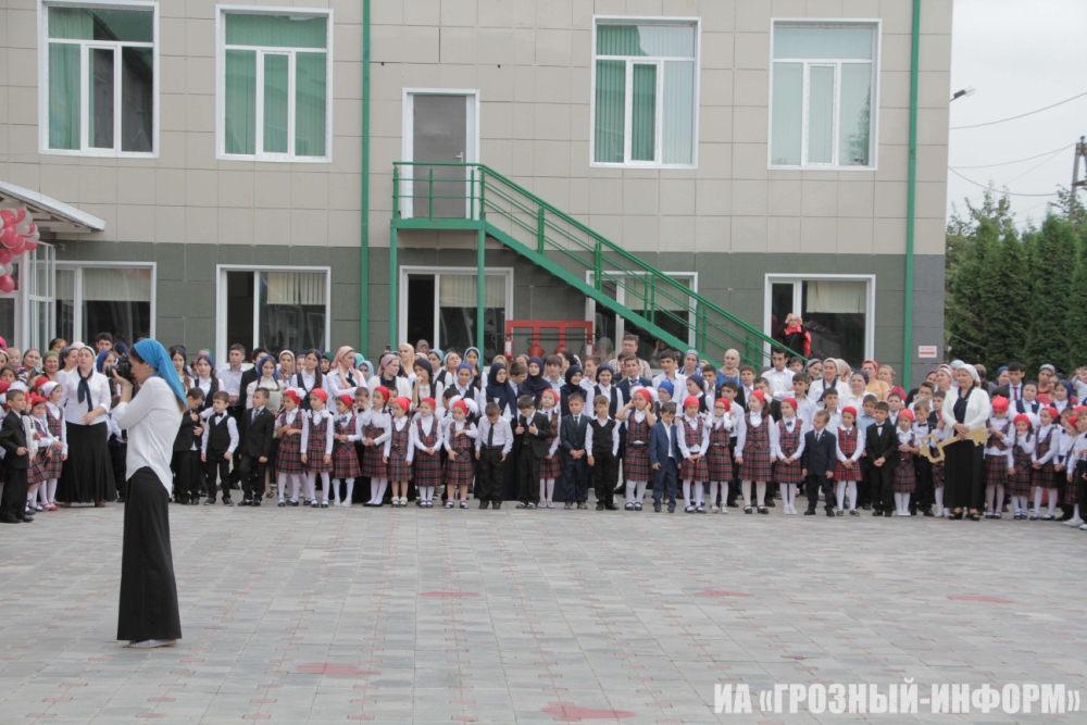 25 школа грозный. город грозный школа 20. г грозный 15 школа. школы г грозного. чечня грозный школы.