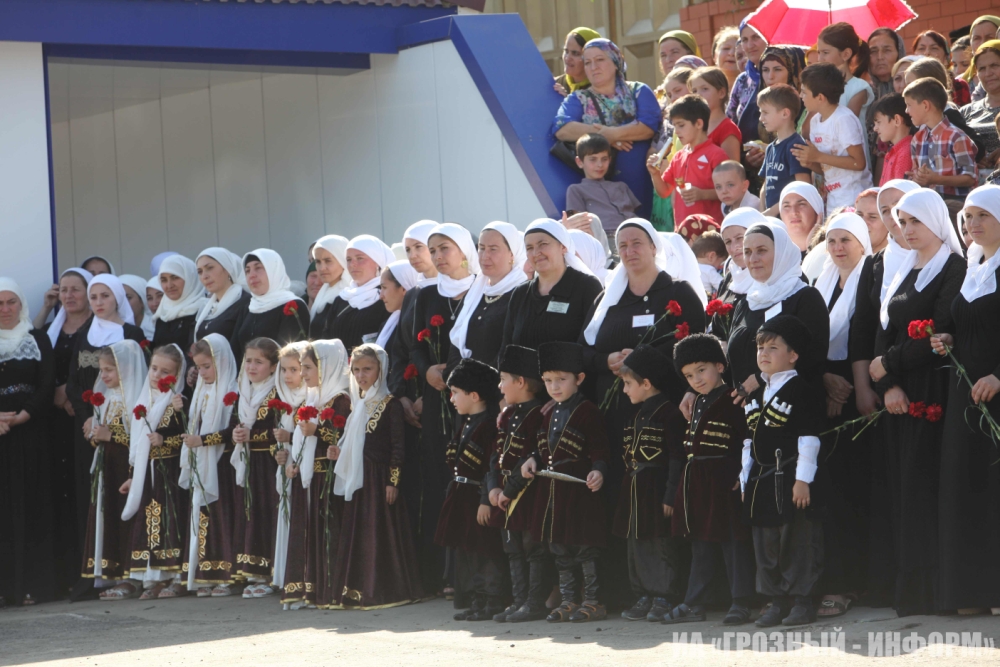 роо ножай-юрт. банкетный зал ножай юрт. село зандак ножай юрт. погода в ножай юрте. ветераны из ножай юрта.