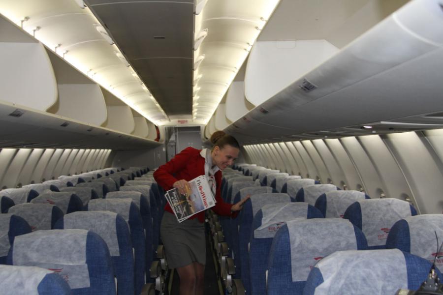 боинг-777-200 трансаэро салон. ред вингс wz 4391. Red wings самолет 777-200. Wz 3078. боинг 777 сочи.