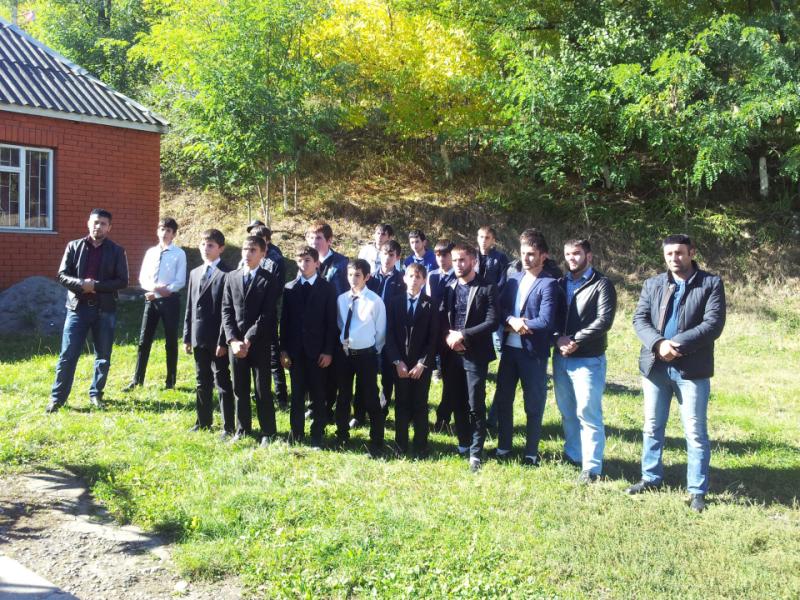 Айти мохк. Мбоу с ялхой мохк. Гендерген школа. Бетти-мохк. Картинки ножай юртовский район село айти мохк.