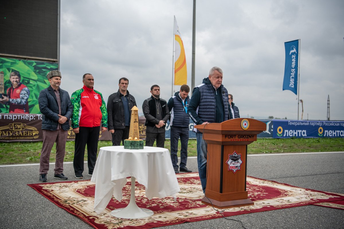 Спорт чечне. Спортивные события 2021. Михайлович Сергей Викторович. Ахмат Молл Грозный. Свадьба в Грозном 2021.